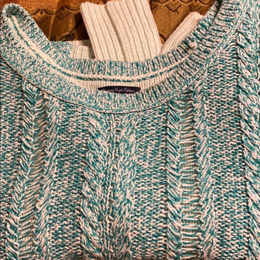 AE Sweater😘 - Picture 5 of 6